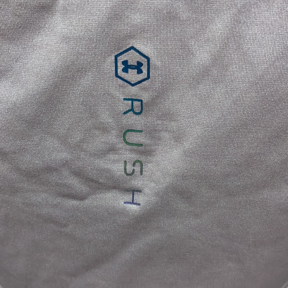 Under Armour Running/Athletic/Athleisure Top, M, NWT! - Picture 5 of 11